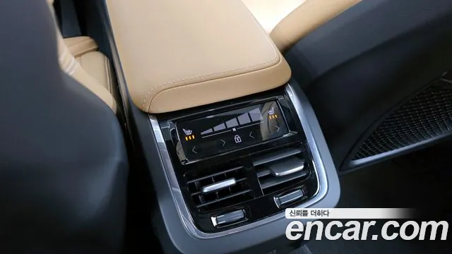 Вольво S60 S60 третьего поколения B5 Ultimate Bright — Фото автомобиля 19