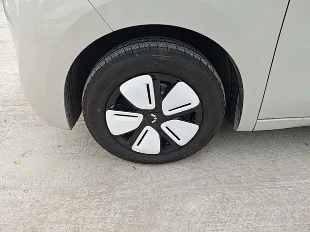 Wuling Hongguang Mini EV — Фото автомобиля 22