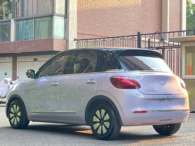 Wuling Bingo — Фото автомобиля 4