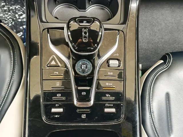 BYD Qin PLUS — Фото автомобиля 19