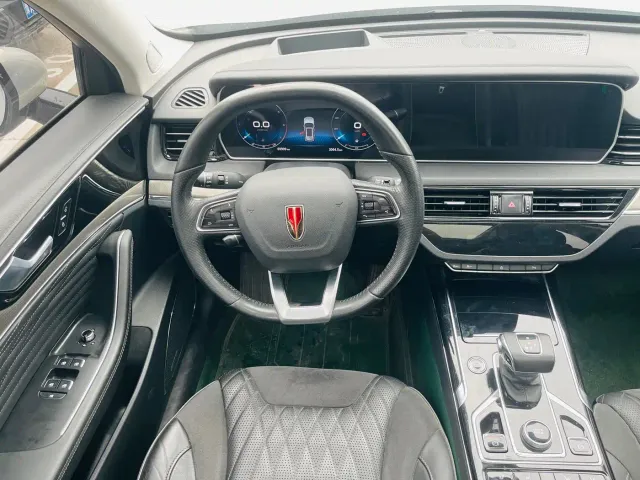 Hongqi HS5 — Фото автомобиля 11