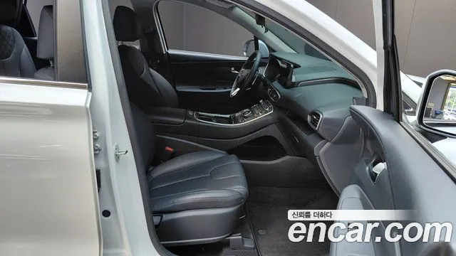 Hyundai Santa Fe Santa Fe (New) — Фото автомобиля 16