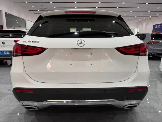 Mercedes-Benz GLA-Class — Фото автомобиля 5