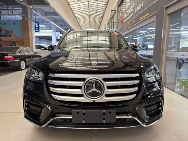 Mercedes-Benz GLS-Class — Фото автомобиля 2