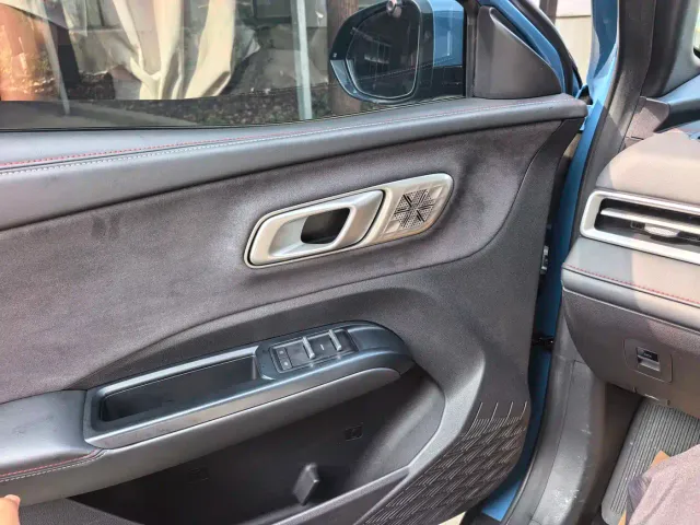 Nezha Auto Nezha X 2023 Model 500 Lite — Фото автомобиля 7