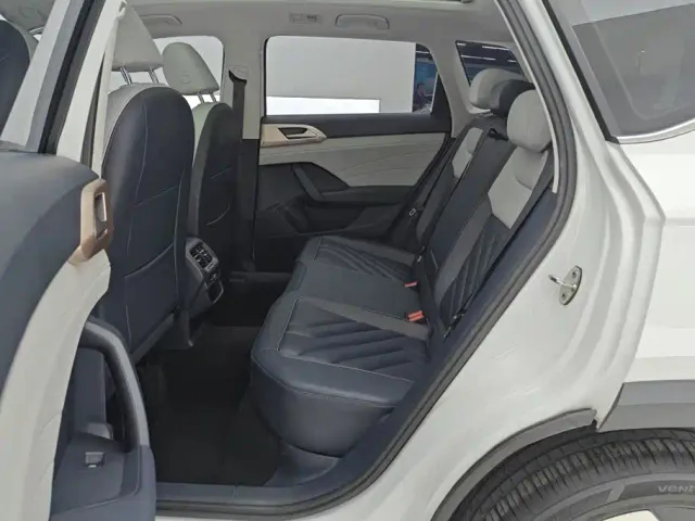 Volkswagen Tharu — Фото автомобиля 11