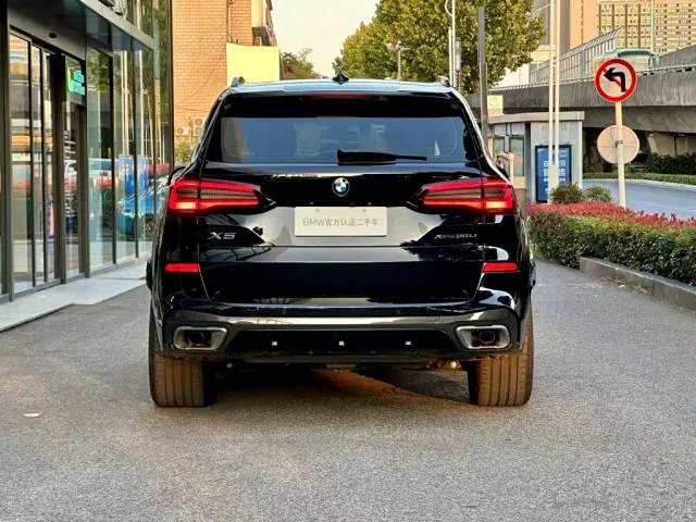 BMW X5 — Фото автомобиля 5