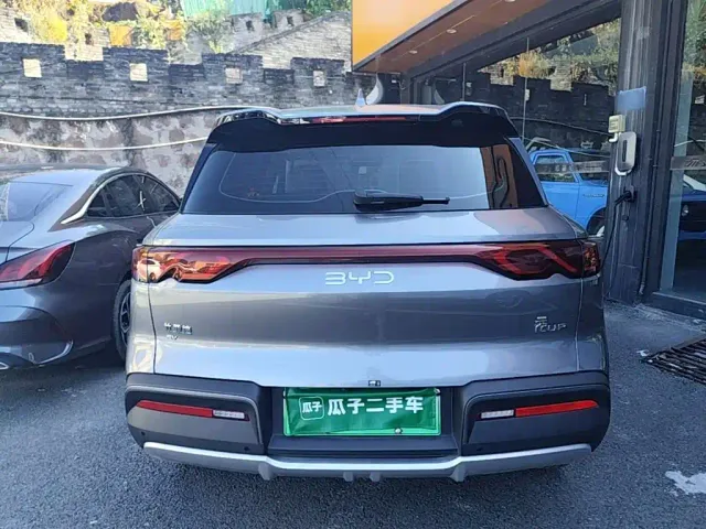 BYD Yuan UP — Фото автомобиля 5