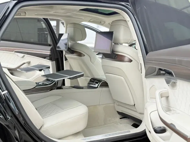 Audi A8 — Фото автомобиля 7