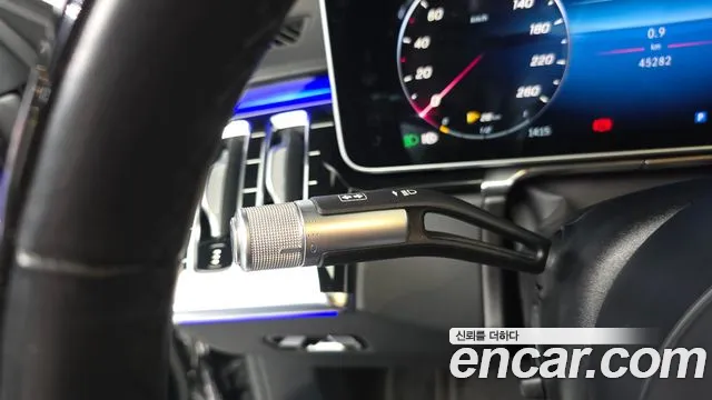 Mercedes-Benz S-Class — Фото автомобиля 18