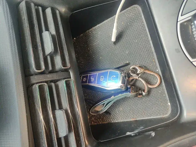 BYD Seal 05 DM-i — Фото автомобиля 8