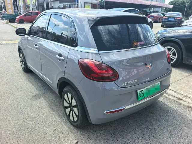 Wuling Bingo — Фото автомобиля 4