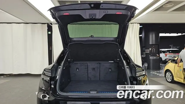 Porsche Macan — Фото автомобиля 21