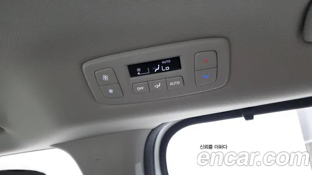 Kia Carnival — Фото автомобиля 27