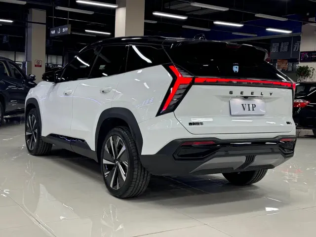 Geely Boyue L — Фото автомобиля 5