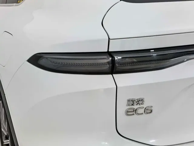 Nio EC6 — Фото автомобиля 12