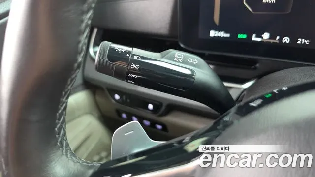 Kia Carnival 4th Gen — Фото автомобиля 30