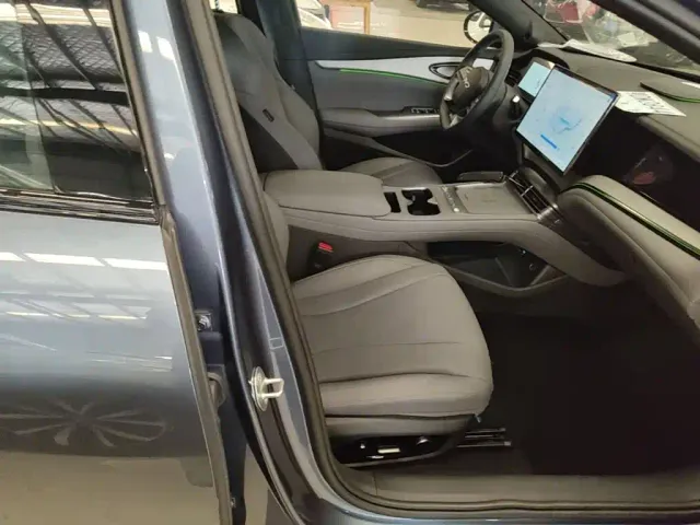 BYD Seal 07 DM-i — Фото автомобиля 24