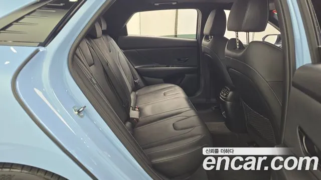 Hyundai Avante CN7 — Фото автомобиля 17