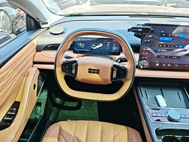 Geely Galaxy Xingyao 8 — Фото автомобиля 10