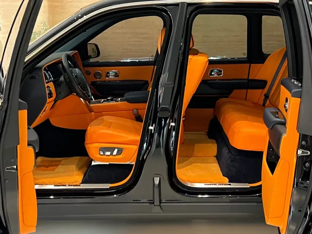 Rolls-Royce Cullinan — Фото автомобиля 6