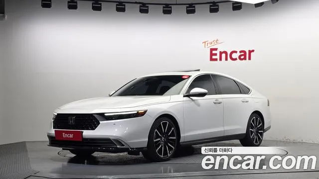 Фотография автомобиля — Honda Accord Generation 11