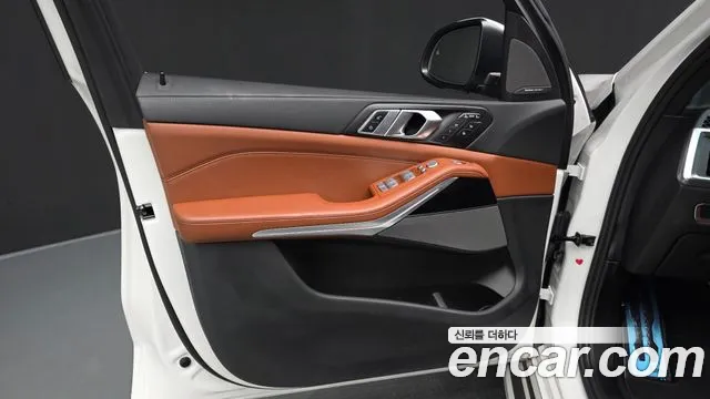 BMW X7 — Фото автомобиля 18