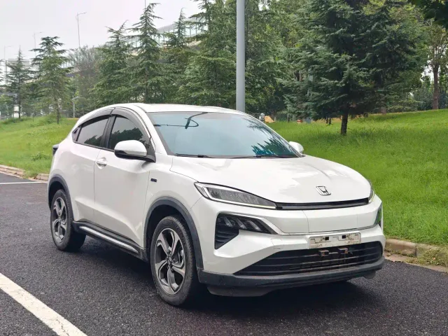 CIIMO Dongfeng Honda M-NV — Фото автомобиля 3