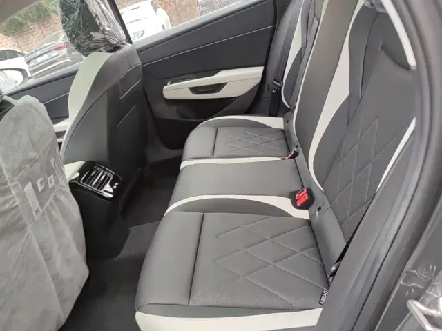 Volkswagen Sagitar — Фото автомобиля 16