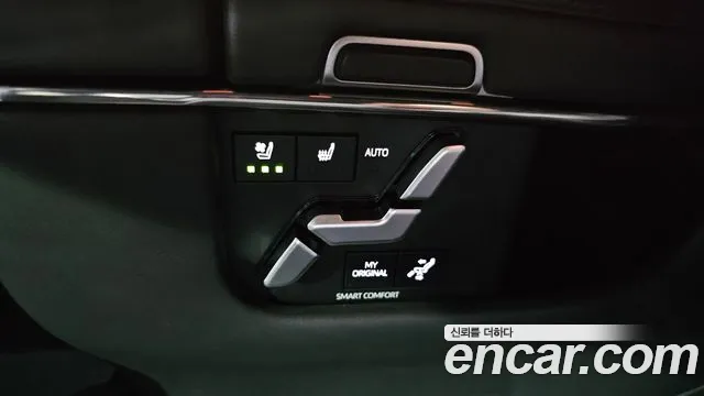 Toyota Alphard — Фото автомобиля 10