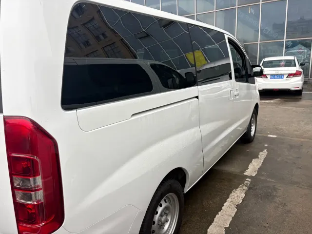 JAC Refine M3 — Фото автомобиля 8