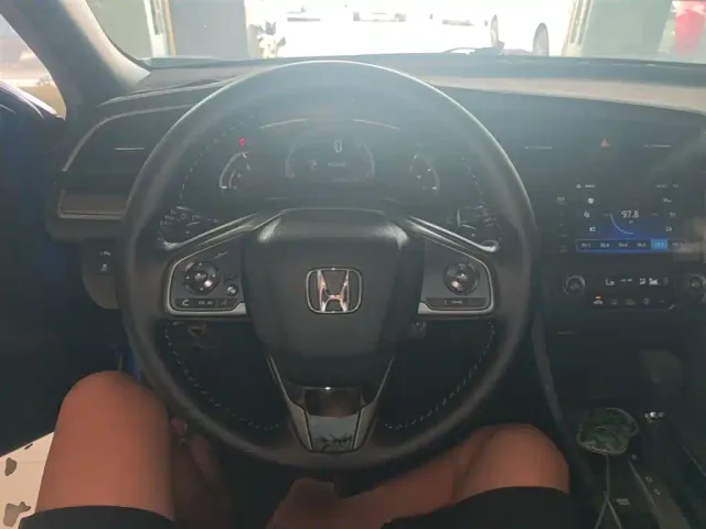 Honda Civic — Фото автомобиля 10
