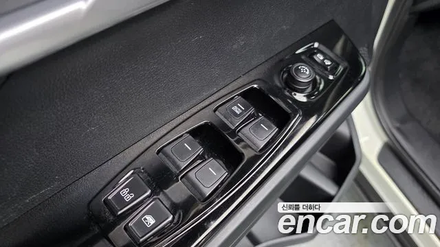 KG_Mobility_Ssangyong Torres Torres Бензин 1.5 2WD — Фото автомобиля 12