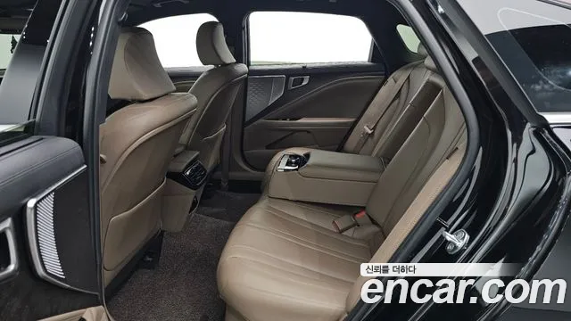 Kia K8 Hybrid — Фото автомобиля 16