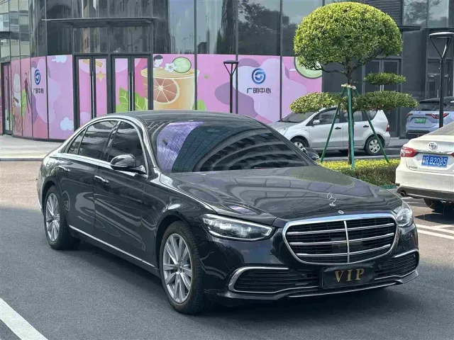 Mercedes-Benz S-Class — Фото автомобиля 3