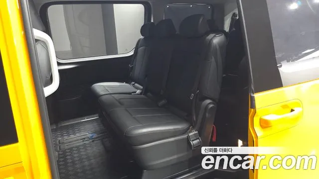 Hyundai Staria Staria L3.5 Школьный автобус — Фото автомобиля 12