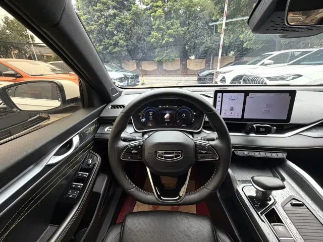Geely Xingrui — Фото автомобиля 7