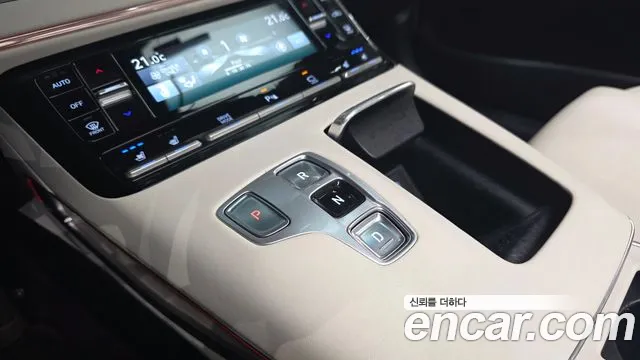 Hyundai Grandeur (New) Hybrid — Фото автомобиля 12