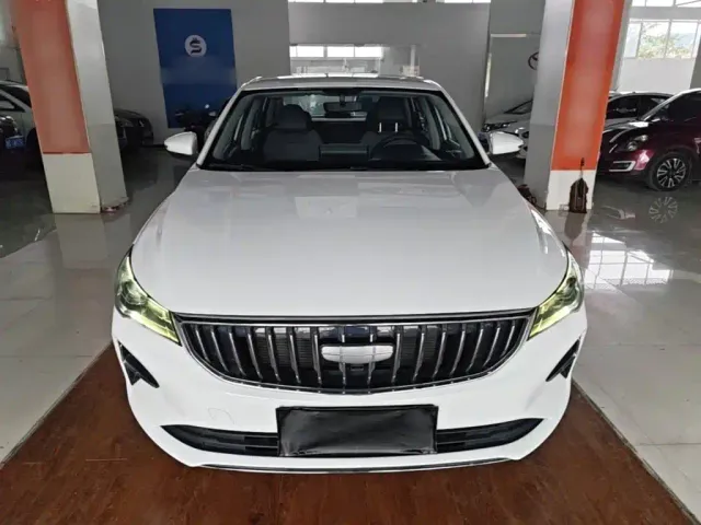 Geely Emgrand — Фото автомобиля 2