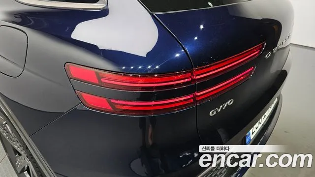 Genesis GV70 3.5T Бензин AWD — Фото автомобиля 21