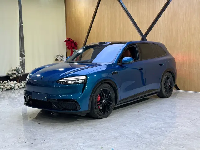 Фотография автомобиля — Aito M6
