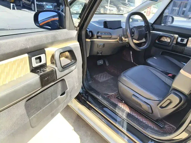Baojun KiWi EV — Фото автомобиля 15