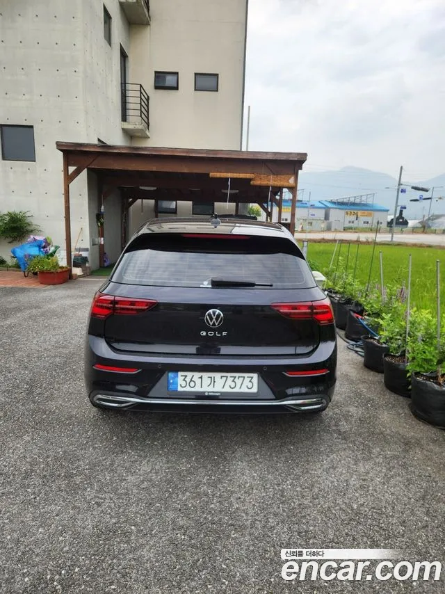 Volkswagen Golf Golf 8 поколение 2.0 TDI Prestige — Фото автомобиля 4