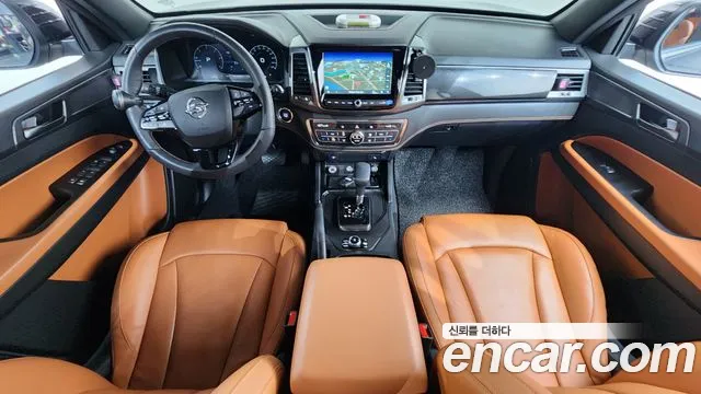 KG_Mobility_Ssangyong Rexton — Фото автомобиля 16
