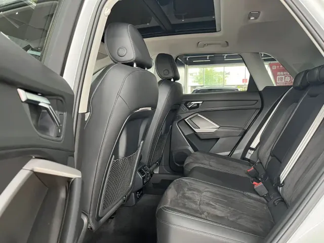 Audi Q3 — Фото автомобиля 5