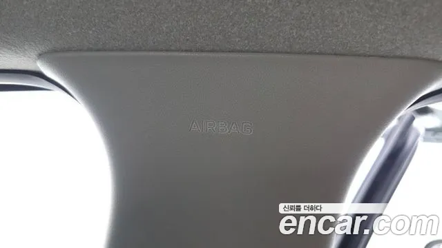 Kia Niro — Фото автомобиля 29
