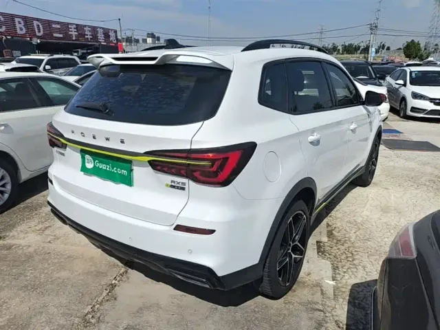 Roewe RX5 — Фото автомобиля 6