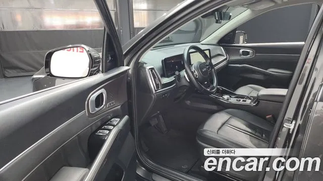 Kia Sorento Новый Sorento 4 поколение Дизель 2.2 2WD — Фото автомобиля 10