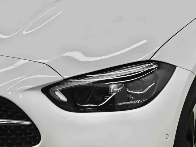 Mercedes-Benz C-Class — Фото автомобиля 7