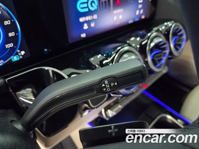 Mercedes-Benz EQA H243 — Фото автомобиля 9